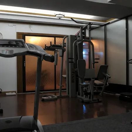 Hotel de Meridian Ltd