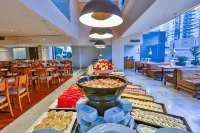 Oft Alfre Hotels - Goiânia - parking