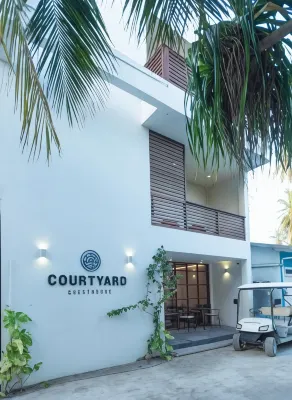 Courtyard Guesthouse Hotel a 