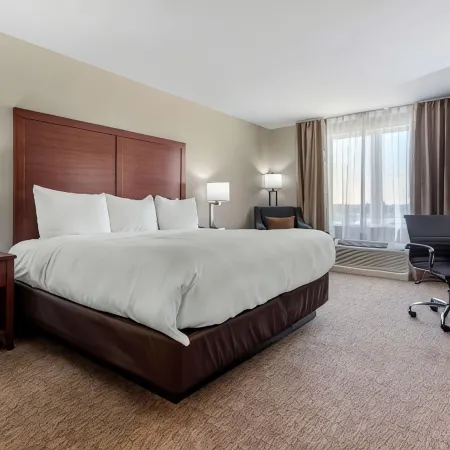 Comfort Inn & Suites