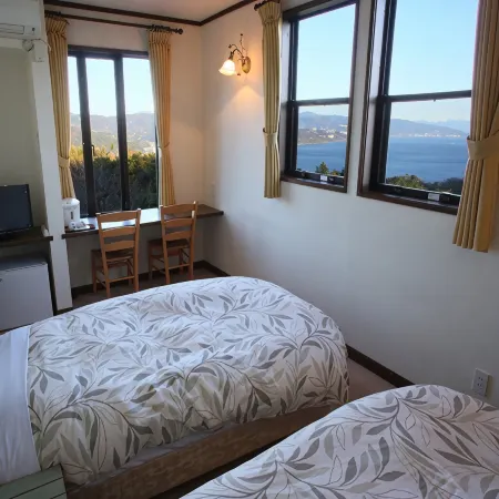 Ocean View Villa Jaiz Отели рядом со станцией Minami-Itō Railway Station