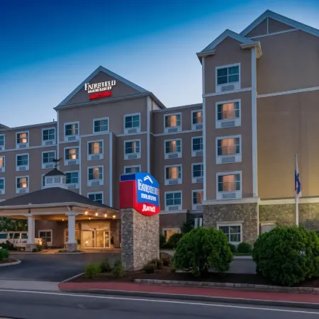 Fairfield Inn & Suites New Bedford Отели в г. Фэрхейвен