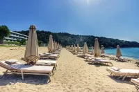 Ammoa Luxury Hotel & Spa Resort - Beach