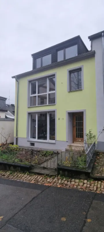 40 qm Wohnung mit Wintergarten / Gewölbekeller und Garten
