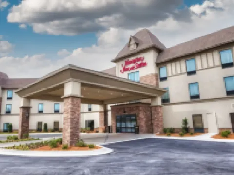 แฮมป์ตัน อินน์แอนด์สวีทส์ เบรเซลตัน โรงแรมในBraselton