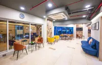 Indie Stays Studios, Chembur - Mountain View