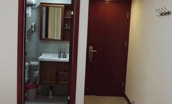 Sanhuaishu Apartment (Dian Street)