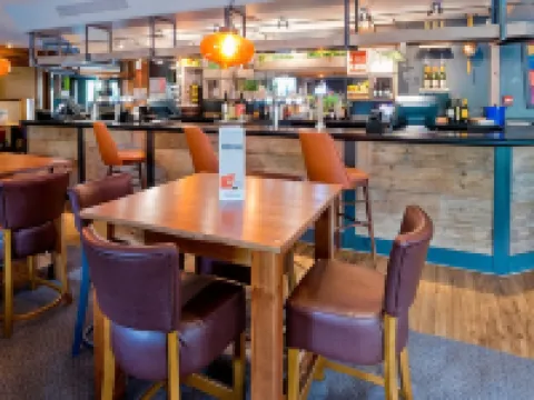 プレミア イン ルートン - エアポート ルートンのホテル