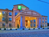 Red Lion Inn & Suites Mineral Wells Hotels in Mineral Wells