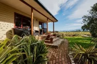 Brook House B&B & Cottages
