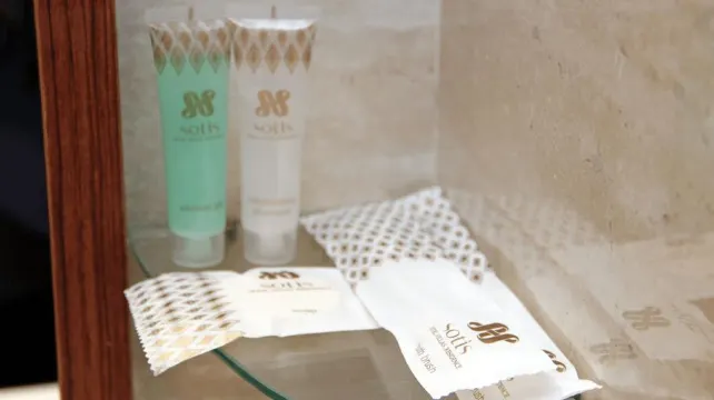 Sotis Residence Pejompongan Phòng Photos