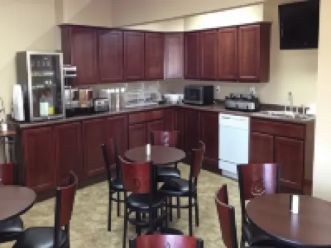 New Victorian Inn & Suites Kearney Hotels in Kearney