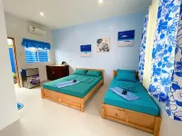 Blue Summer Suites & Restaurant