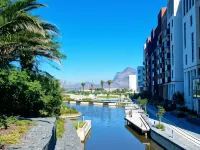 Bridgewater One by Smart City Stays Hotels in Century City