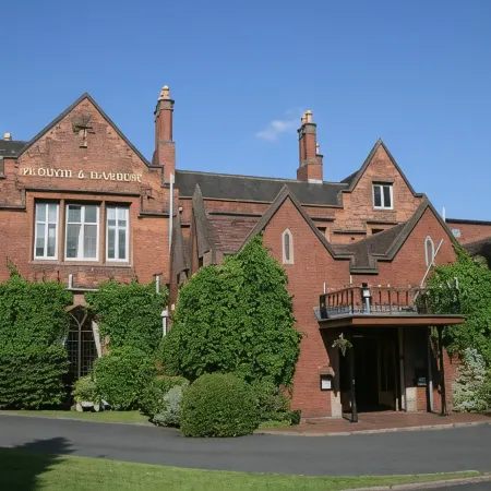 Best Western Plough  Harrow Hotel Отели рядом с достопримечательностью «Эджбастон»
