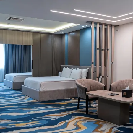 Van Royal Hotel