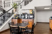 SureStay Hotel by Best Western Duncan - Pools