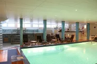 Mora Hotell & Spa - Kolam Renang
