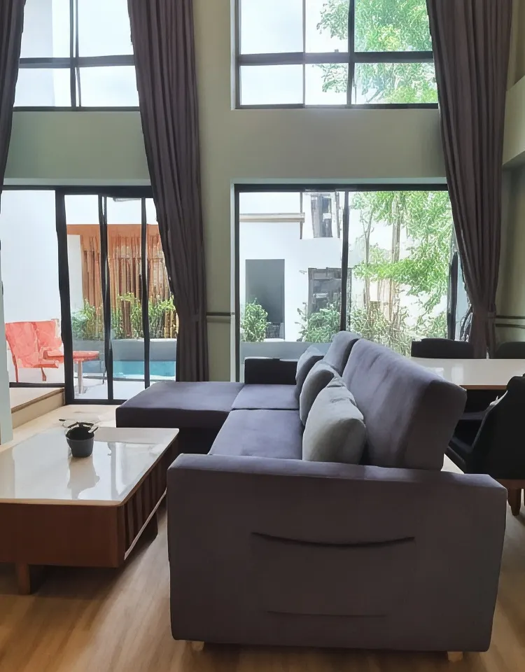 ห้องดูเพล็กซ์พร้อมวิวสระว่ายน้ำ
