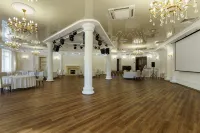 Garden Hotel