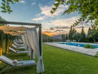 Historic House in Mallorca 12 Guests with Swimming Pool. - Villas