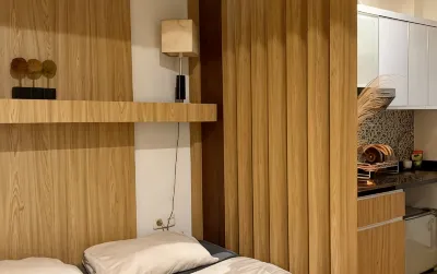 Jarrdin Apartment by Rumahku โรงแรมใน