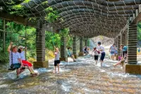 Pan'an Pushe Homestay (Huaxi Scenic Area)
