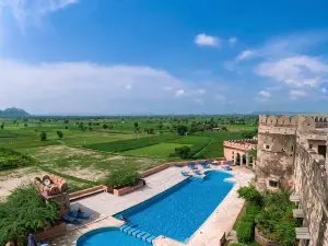 Neemrana's - Hill Fort - Kesroli