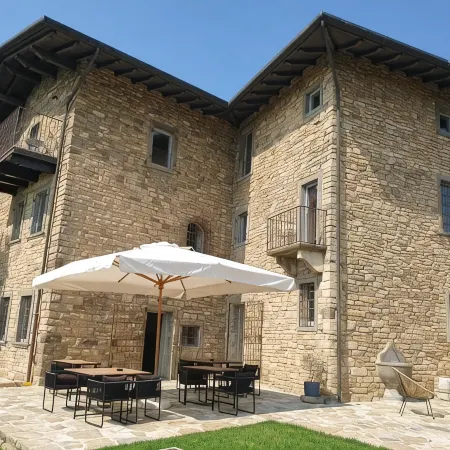 Foresteria Antica Bastia B&B