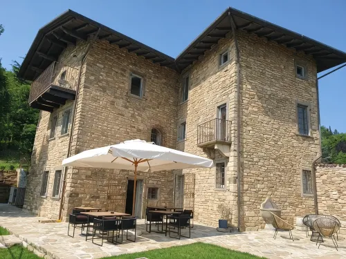 Foresteria Antica Bastia B&B - Bed and Breakfasts