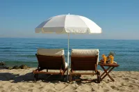 Parthenis Hotel & Suites