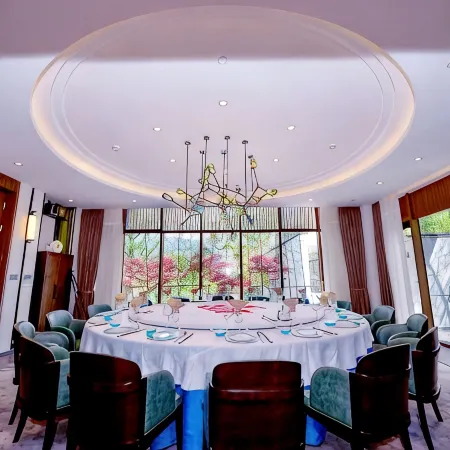 Youfeng Laiyi Hotel