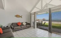 Waterfront Apartments Unit 2 - 3-Star