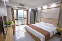 Near Shuihaitian Holiday Hotel - Evcil Hayvan Kabul Edilen Alan