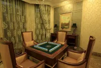 Bihu Hotspring Resort - Gym