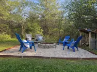 Charming Cottage in Private Lake Community (Pet-Friendly - Wifi