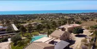 The Wave, Sampieri, 2 minutes from the sea, villa with pool. - 3つ星