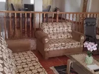 Beautiful One Bedroom with WiFi in Brumalia Mandeville, Manchester Hotele w: Mandeville