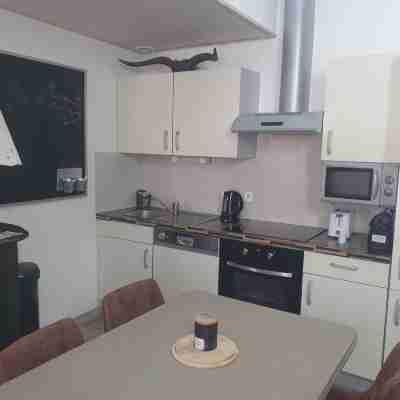Cosy, newly renovated gîte, very close to the town center but in a quiet location Others