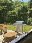 Private 4 bedroom home in Bridgman offers a cozy retreat & best of  town life.