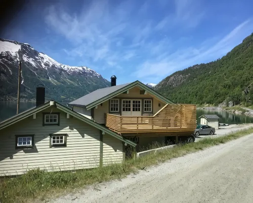 Vollsnes Feriehus Hotels in Stryn