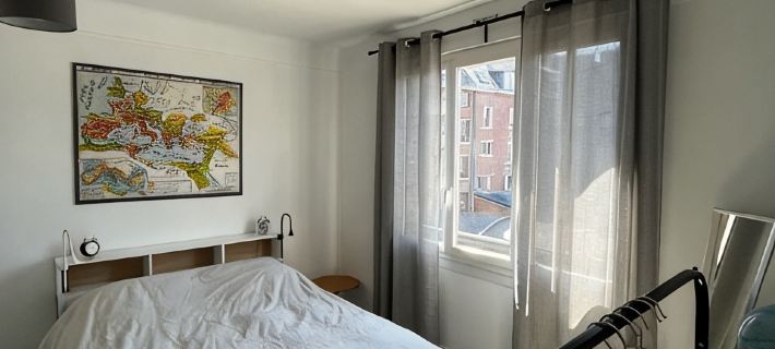 Large apartment for a family of 4, in the heart of Amiens Hotels in Amiens