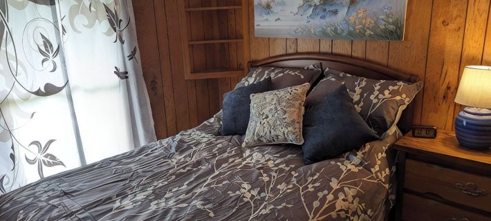 Quiet Country Getaway near New York State Wine Country Hotels in Steuben County
