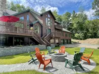 Cliff View Loj Home is in a Quiet Neighborhood Walking Distance to Mirror Lake. - 4-Star