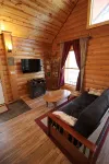 🌲 Cabin in Texas Hill Country, Canyon Lake TexasWINTER TEXANS WELCOME!