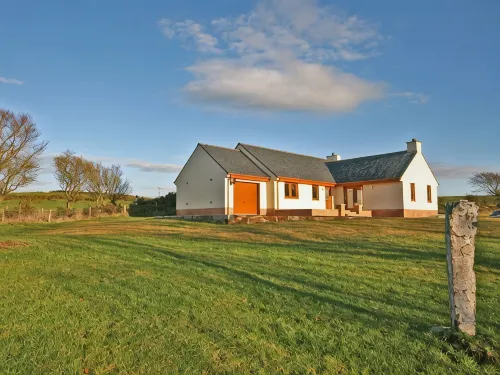 Luxury lodge situated idyllically on the edge of a small working farm - 4-Star