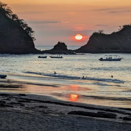 Tranquil 3 Bed 3 Bath Beach House Steps from the Quaint Playa Ocotal Beach