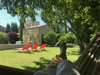 Les Aiguières en Provence - Bed and breakfasts