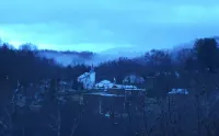 Quaint Cottage Located 15 Miles From Blacksburg VA - Homestays