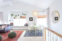 Private 800 sq. ft. Suite in Nature Right by the Road to Mt. Bachelor Ski Resort